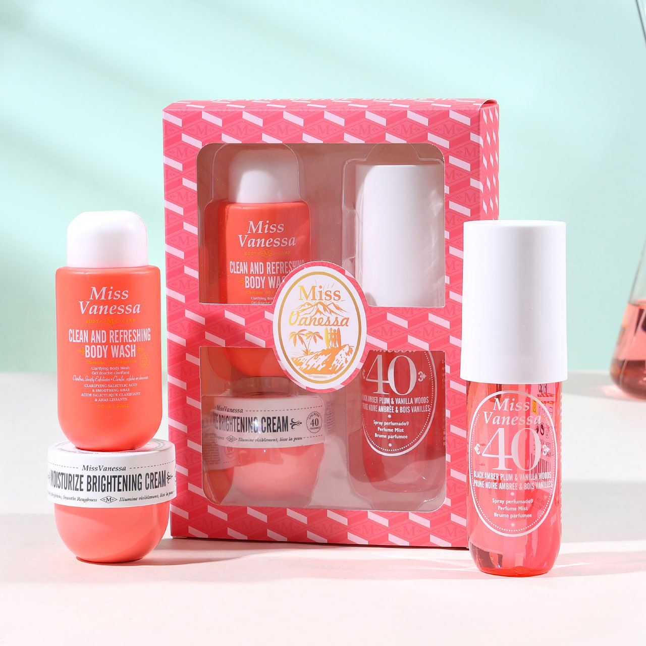 Kit bagno schiuma 90 ml, crema corpo 50 ml, acqua corpo 100 ml
